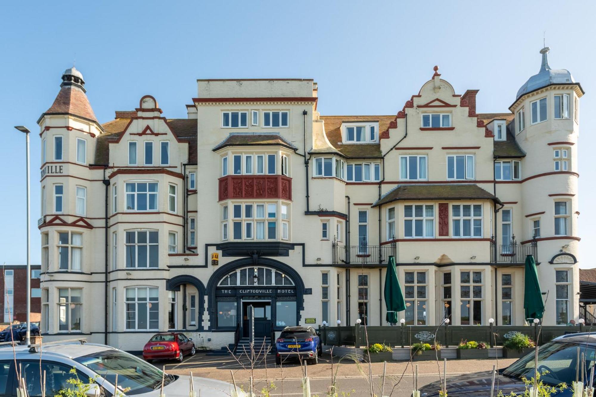 Cliftonville Hotel Cromer Ngoại thất bức ảnh